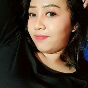Ratna Esya profile icon