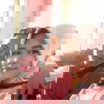 Linda farida profile icon