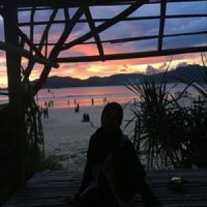 Dinda Novelia profile icon