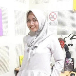 Tesya Zahradika profile icon