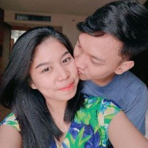 Desty Virastiani profile icon