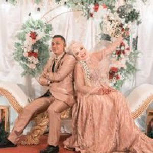 Risha Yulia profile icon