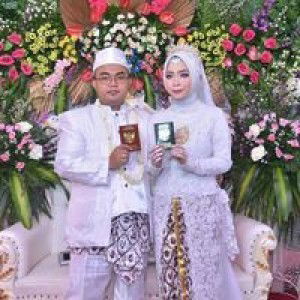 Triyanti Anugraeni profile icon