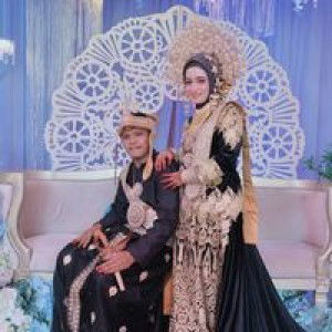 Risna Wati profile icon