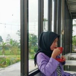 Evy Arviola profile icon