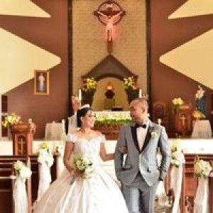 Ekha Rhiyani Suparto profile icon