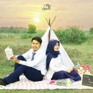 Adhe Saputri profile icon