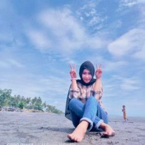 Rindi Antika profile icon