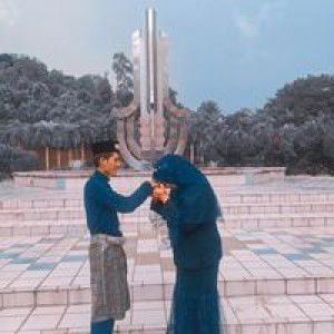 Anirul Atirah profile icon