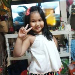 Lizzie de Guzman-Ortiola profile icon