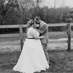 Rebecca Miklos profile icon