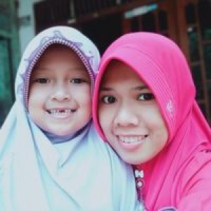 Isna Eni profile icon
