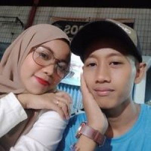 Sri Rahmawati profile icon