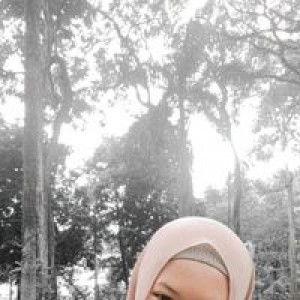 Nunung Hanifa profile icon