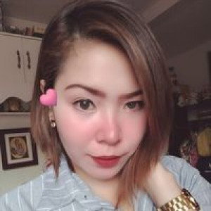Rosalynn Mariñas profile icon
