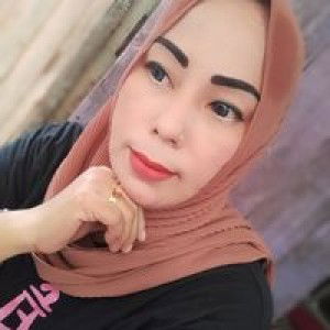 Nur Sari Sarnie profile icon