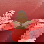 Esti Kartika Apriara (Rara) profile icon