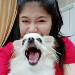 Holly S Hana profile icon