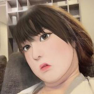 Carmen Wong ﺕ profile icon