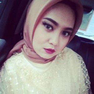 Dina Sabila profile icon