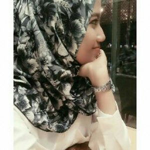 Della Nursanti profile icon