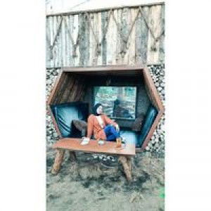 Mia Rosmiati profile icon