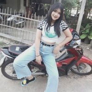 บ๋อม' หมวย'ย profile icon