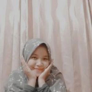 ELis Wahyunii profile icon