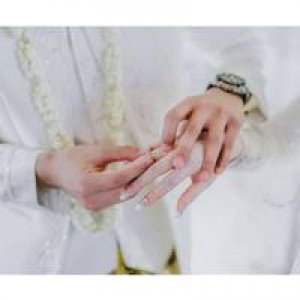 Ayu Deprianingsih profile icon