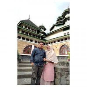 Ayu Latifah profile icon