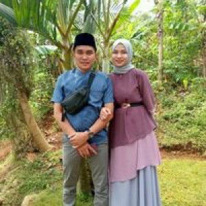 Enok Nurhayati profile icon