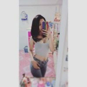 อ้อม แอ้ม'ม profile icon