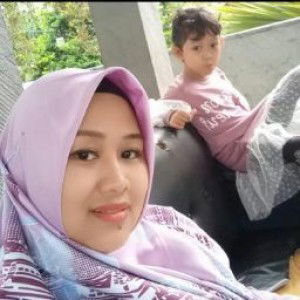 Dewi Astuti profile icon