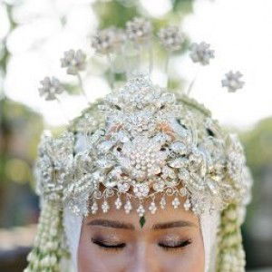 Ita Oktavya profile icon