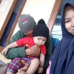 Sri Wahyuni profile icon