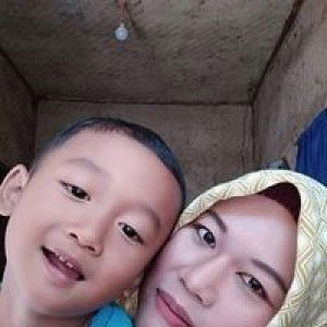 Rina Marlina profile icon