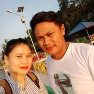 Retno Fitriani L profile icon