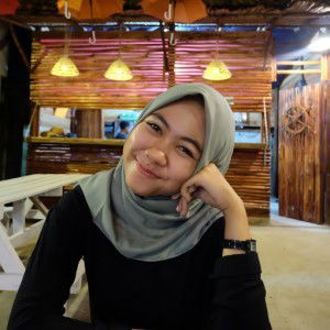 Indah Gustari profile icon