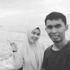 Hastuti Dwiningsih profile icon