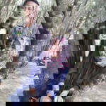 Ika Fitriani profile icon