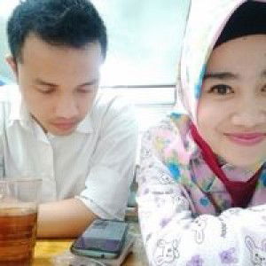 Wenny Nopita profile icon