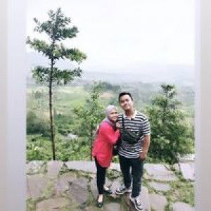 Della Anggraini profile icon