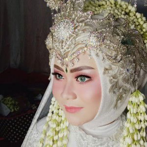 Sherli ade profile icon