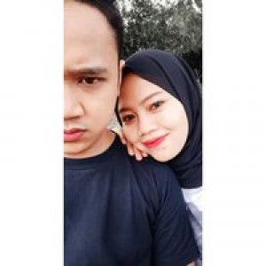 Intan Putri profile icon