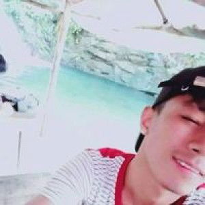 Angel Tena profile icon