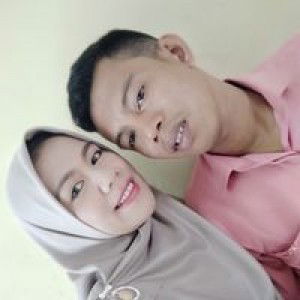 Fitri Indayarti profile icon