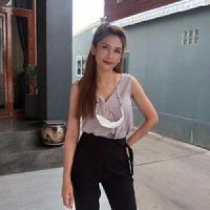 J'aew Samranruen profile icon