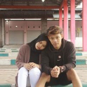 Nowela Dhewy profile icon