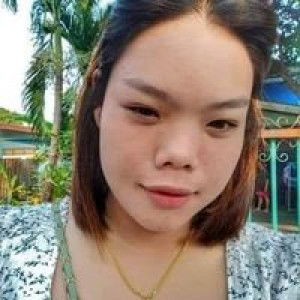 พลอย แสนดี. profile icon