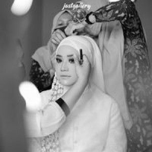 Devi Wuri profile icon